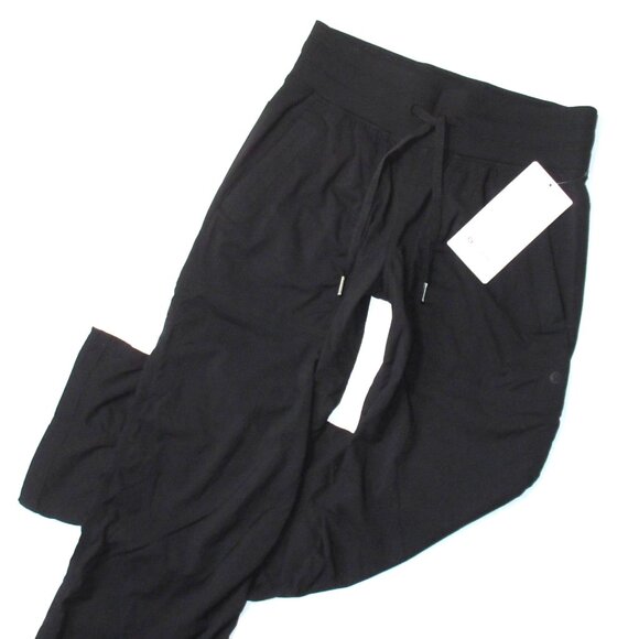 NWT Lululemon Dance Studio Mid-Rise in Black Pull-on Relaxed Pants 4 Short - Picture 2 of 7
